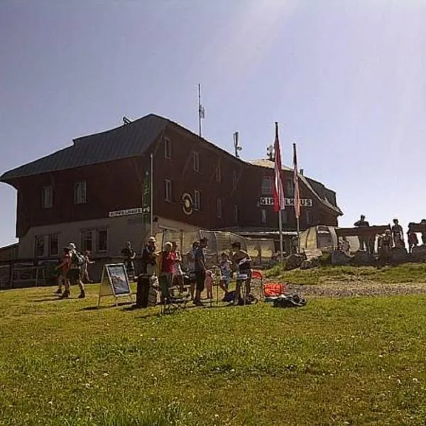 Gipfelhaus Gerlitzen, hotel in Arriach