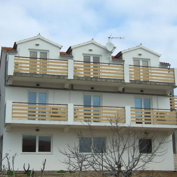 Apartmani Ivan, hotel di Kaprije