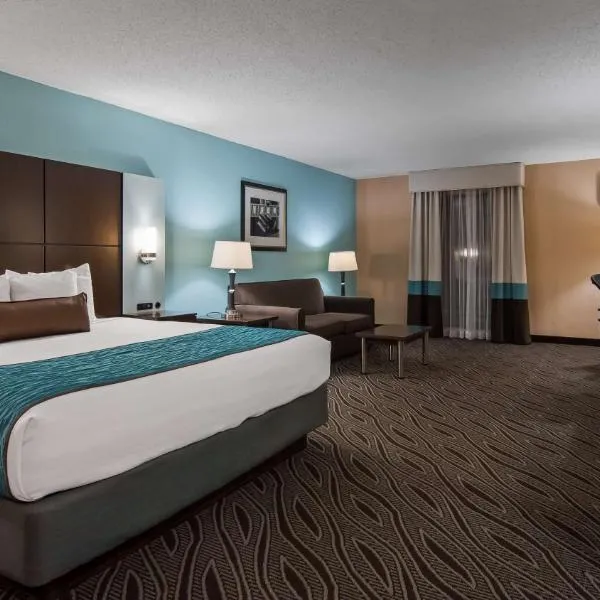 Best Western Plus Galleria Inn & Suites, hotel en Memphis