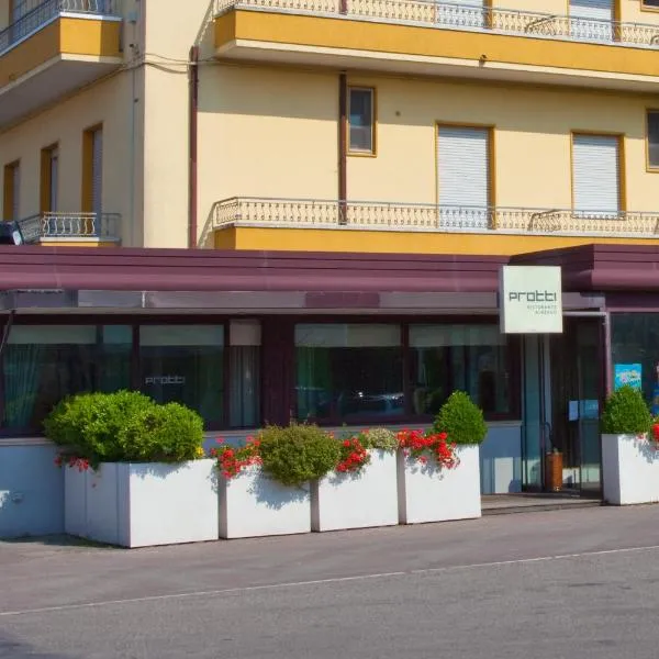 Albergo Ristorante Protti: Cattolica'da bir otel