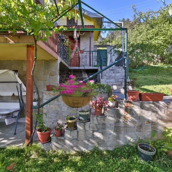 Guest House Villa Teres, hotel in Shipka
