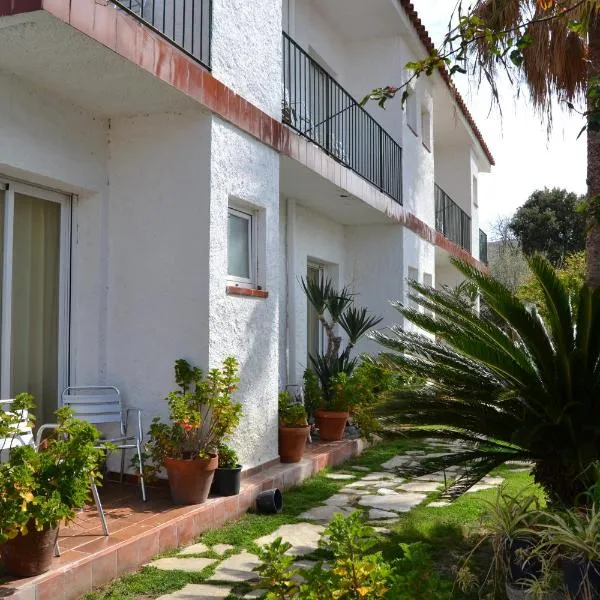 Hostal Casa Torrent, hotell sihtkohas Canet de Mar