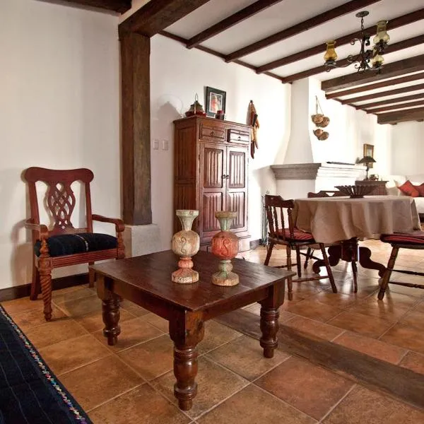 Villas Santa Ana, hotel en Antigua Guatemala