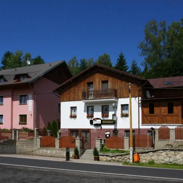 Penzion Kozabar, hôtel à Horní Luby