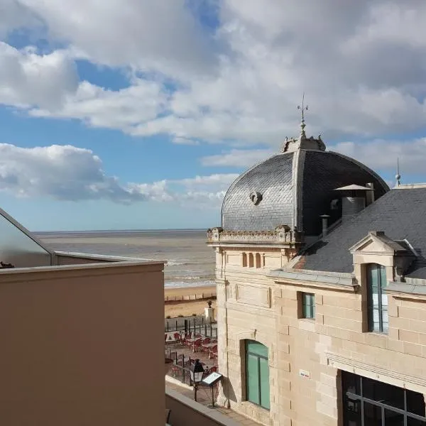 Résidence MONTE CARLO, hotel u gradu 'Châtelaillon-Plage'