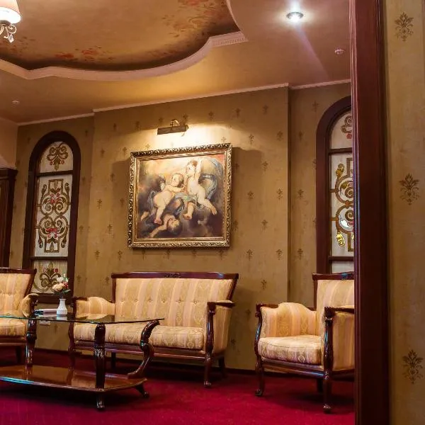 Hotel Elefant, hotel in Uzhhorod