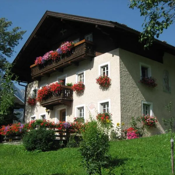 Klausmoarhof – hotel w mieście Leisach