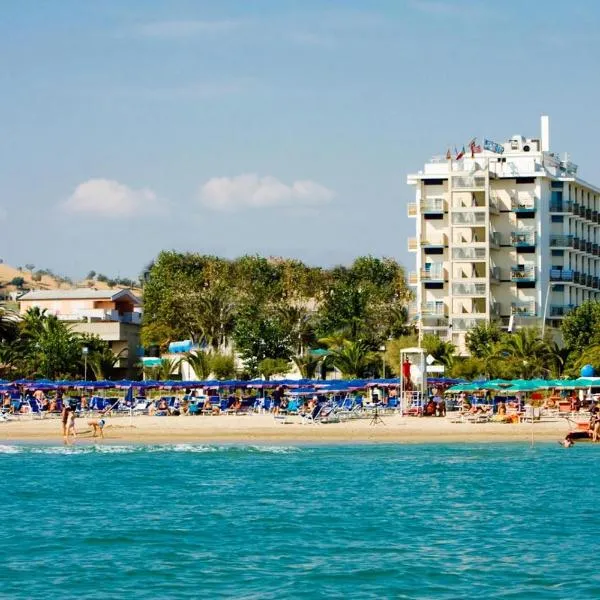 Hotel Excelsior, hotel u gradu Alba Adrijatika