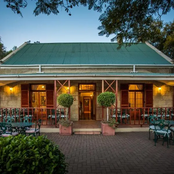 88 Baron van Reede Guesthouse, hôtel à Oudtshoorn