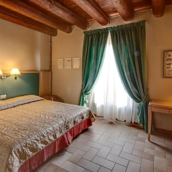Hotel Residence Diamantina, hotel in Ferrara