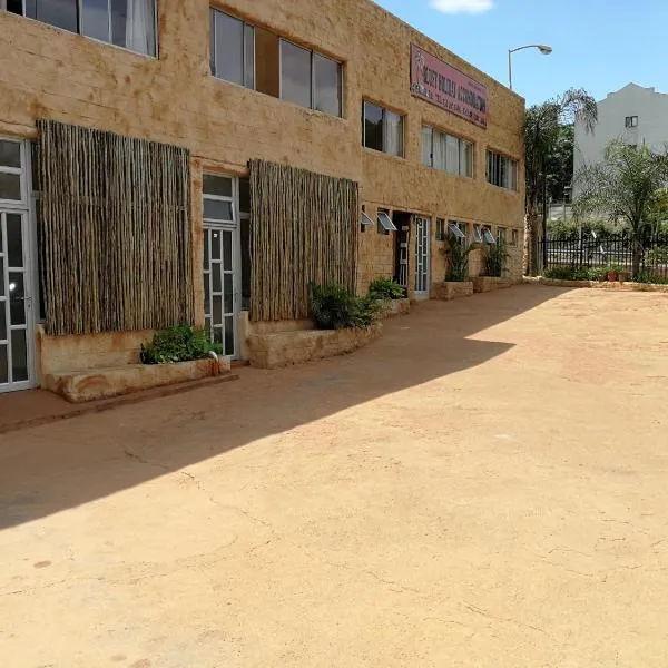 Bluff Accommodation Aybriden Self-Catering, hotel v destinaci Durban