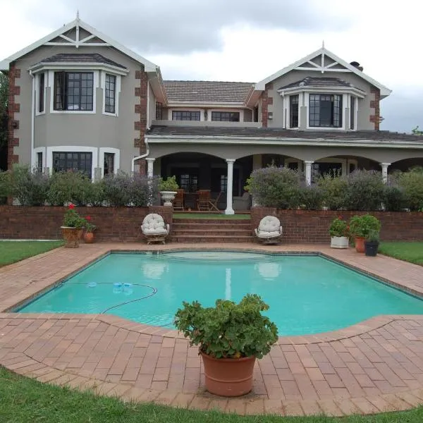 Dog Friendly Bed and breakfast $Kyalami - $Maple Manor