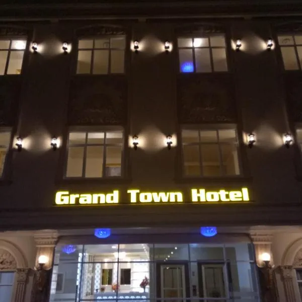 Grand Town Hotel Mandai, hotel v destinaci Makasar
