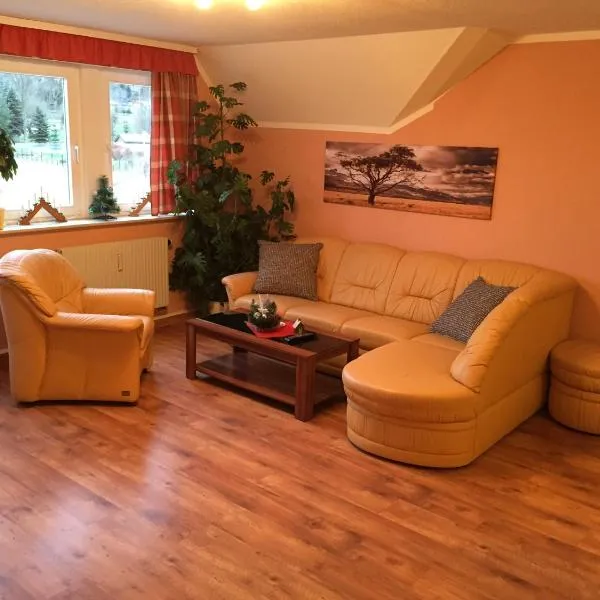 Pöhlbergblick Annaberg, hotel v destinaci Annaberg-Buchholz