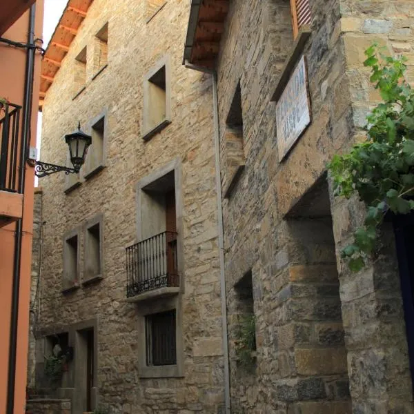 Hostal Casa Vispe, hótel í Escalona