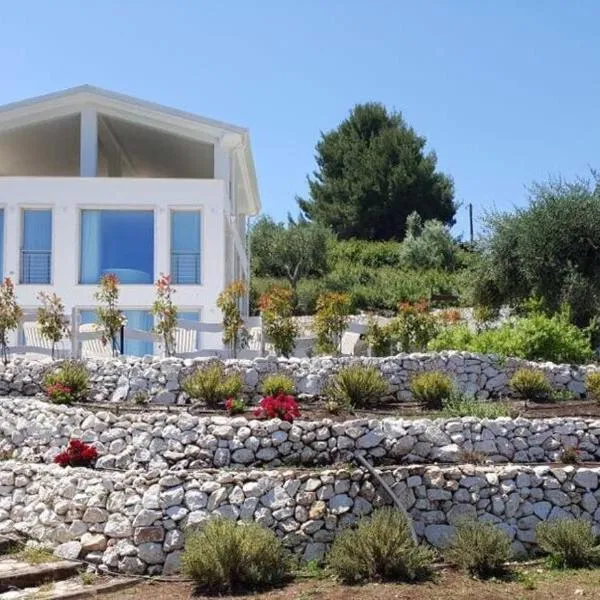 Max Luxury Suite - Servizio Spiaggia Inclusa, hotel a Peschici