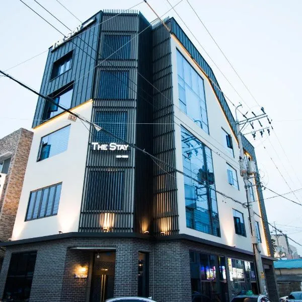 Yeosu Thestay Hostel, hotel di Yeosu