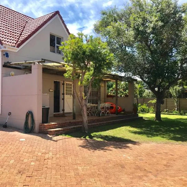 Sedgefield Kingfisher Cottage, hotel v destinaci Sedgefield