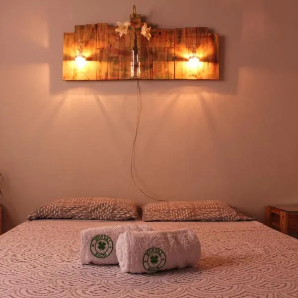 Hostal Paz y Vida, hotel in Medellín