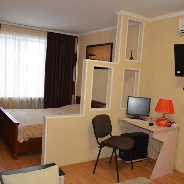 Затишна квартира у самому центрі , на Соборній, hotel en Mykolaiv