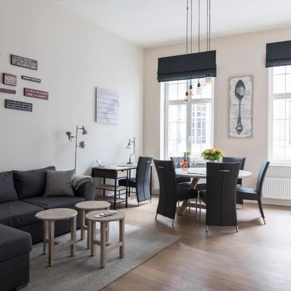 Cozy & Bright Apartment, hotel en Amberes