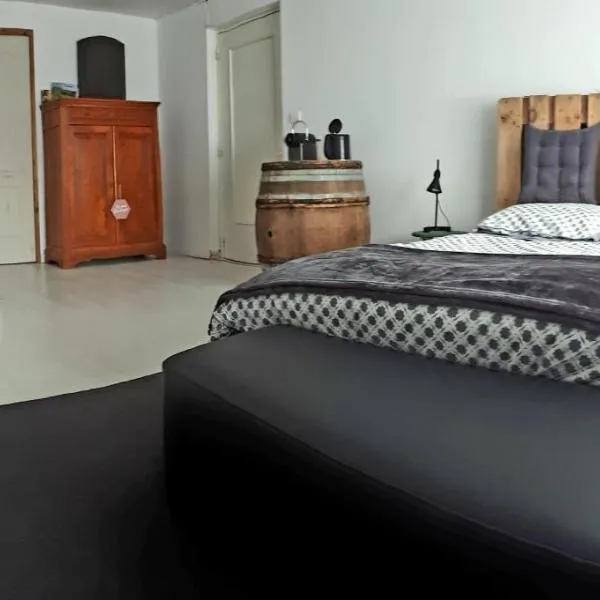 Chambre au tonneau, hotel v destinaci Fleurie