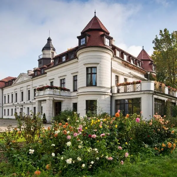 Pałac Wiejce, hotel en Skwierzyna