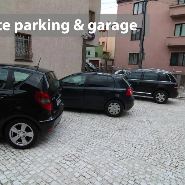 Le Petit Prince Guesthouse Free Parking, hotel in Sarajevo