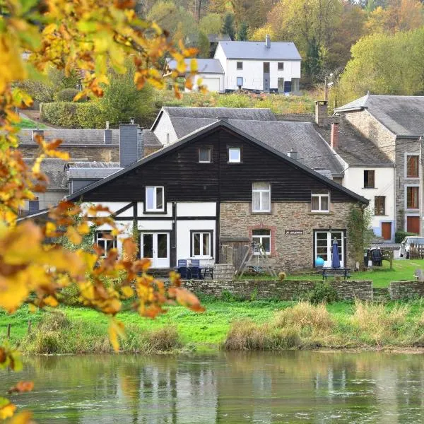 La Petite Passerelle à Mouzaive, hotel v destinaci Vresse-sur-Semois
