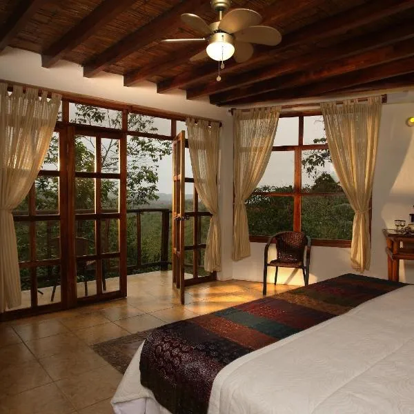 Samai Lodge Holistic Living, hotel v destinaci Olón