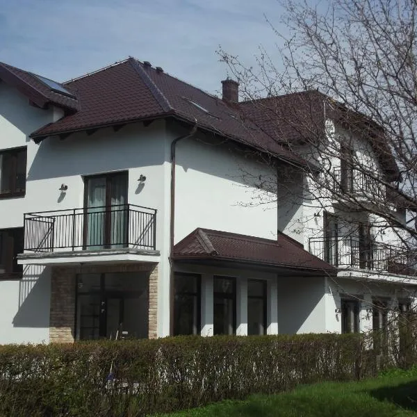 Pokoje Gościnne "MARIA", hotel v destinácii Białogóra