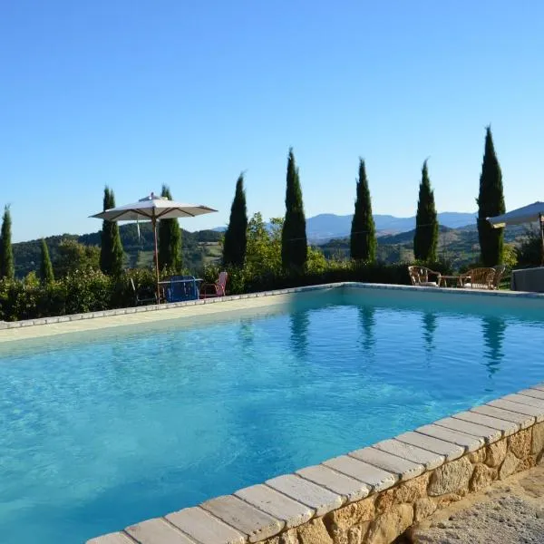 Il Borgo Del Lupo, hotel v destinaci Sarteano