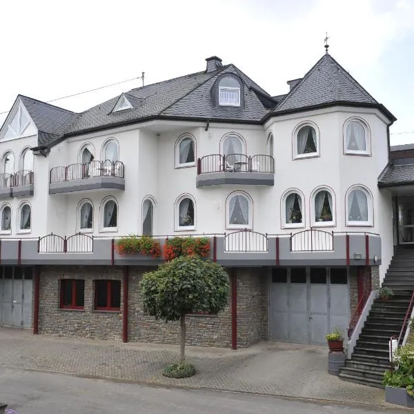 Ferienweingut Arnold Fuhrmann & Sohn、エレンツ・ポルタースドルフのホテル