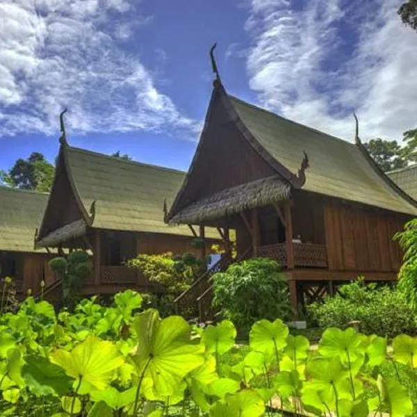 Lanna Ban Hotel, hotel Sixaola városában