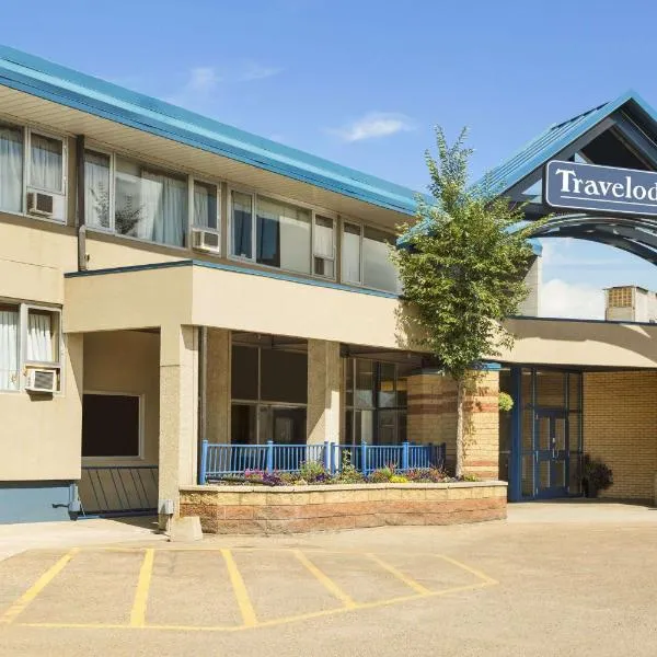 Travelodge by Wyndham Edmonton East, hotel di Edmonton