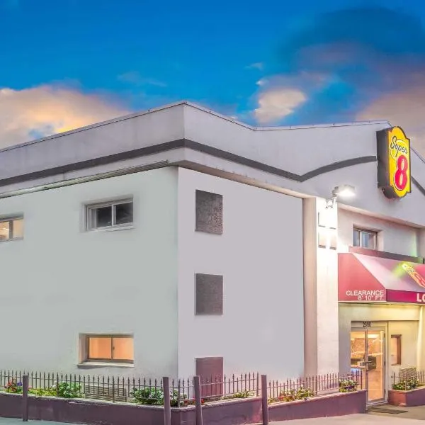 Super 8 by Wyndham North Bergen NJ/NYC Area, hotel v destinaci North Bergen