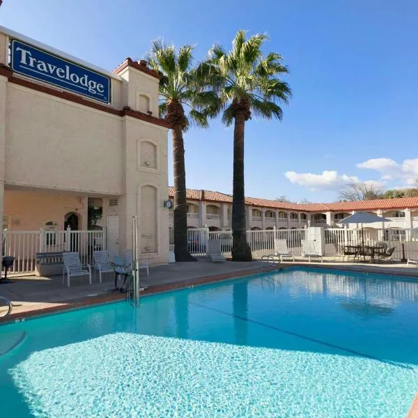 Travelodge by Wyndham Redding CA, hotel in Redding