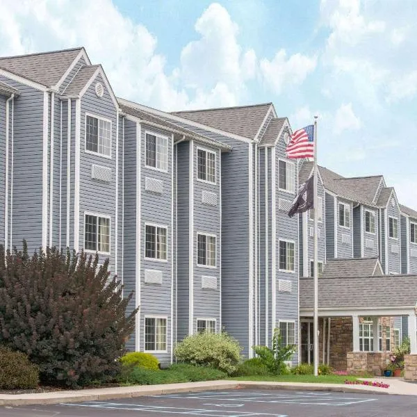 Microtel Inn & Suites by Wyndham Hazelton/Bruceton Mills, hotel en Friendsville