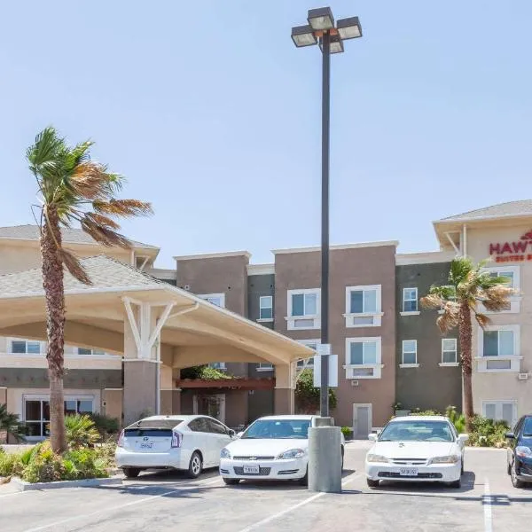 Hawthorn Suites, hotel in Victorville
