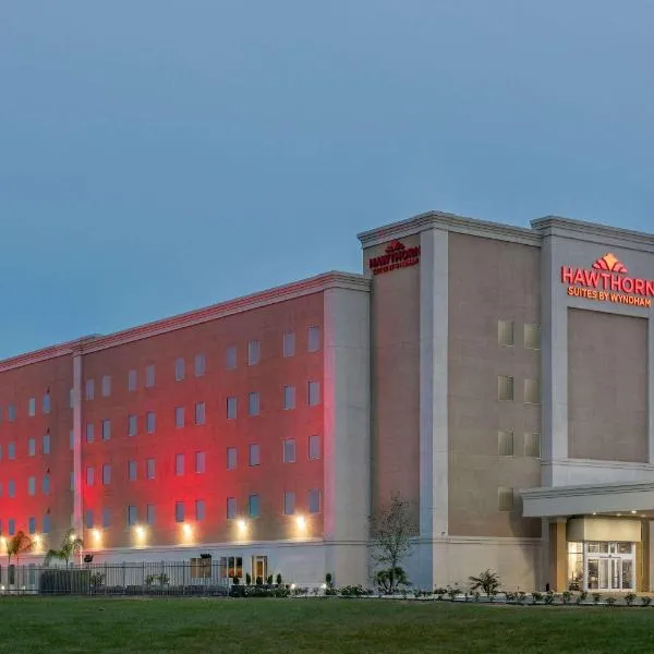 Hawthorn Suites by Wyndham McAllen, hotel en McAllen