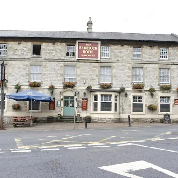 Radstock Hotel near Bath, hotel em Holcombe