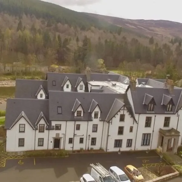 Montclaire, hotel v destinaci Ballater