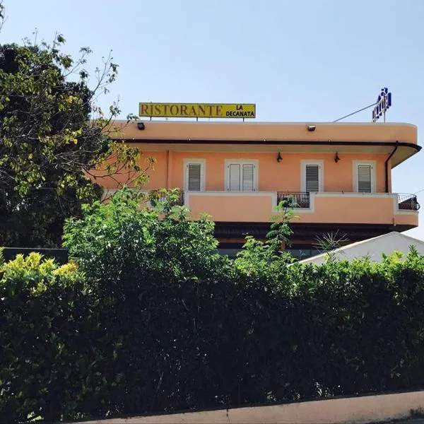 Hotel Ristorante La Decanata, hotel v destinácii Le Castella