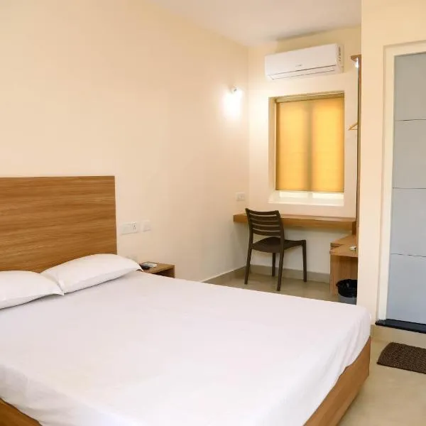 Oceanside Mahabalipuram - With Beach access, hotel v destinaci Mahábalípuram