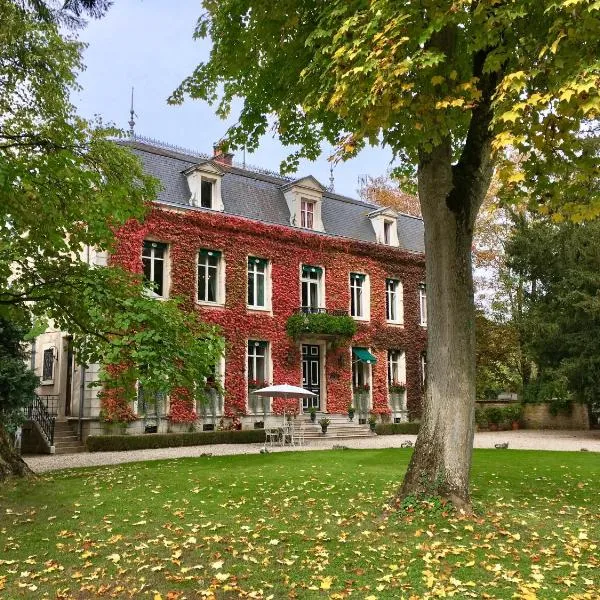 Château de Challanges, viešbutis Bone
