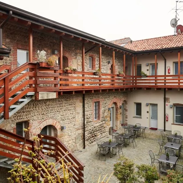 San Rocco Hotel, hotel en Brusaporto