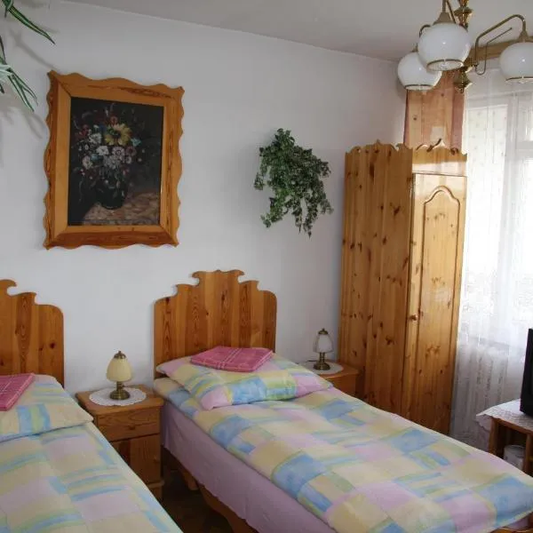 Pokoje Gościnne Lulu: Juszkowo şehrinde bir otel