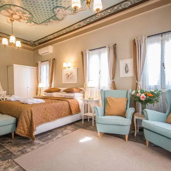 Symi Nautilus Luxury Suites، فندق في سيمي