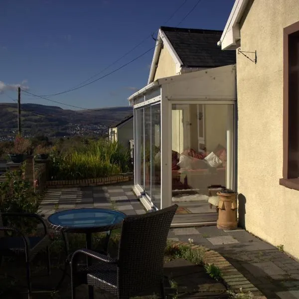 Penybryn Cottages, hotel in Aberdare