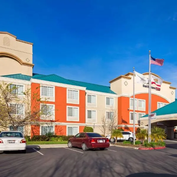 Best Western Airport Inn & Suites Oakland: Oakland şehrinde bir otel